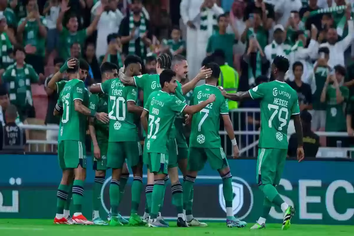 الأهلي في ورطة بسبب شرط برنامج الاستقطاب