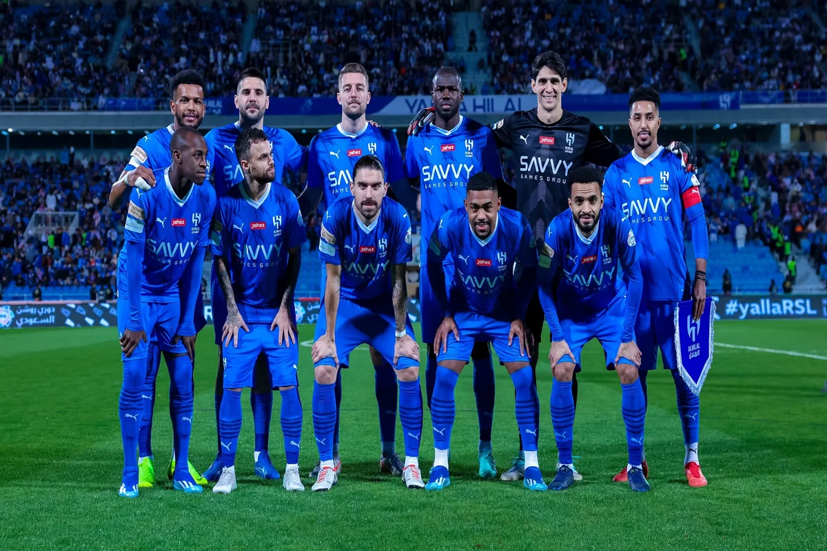 رغم عودة الدوليين.. الهلال يقع في مأذق بسبب غياب 13 لاعبًا