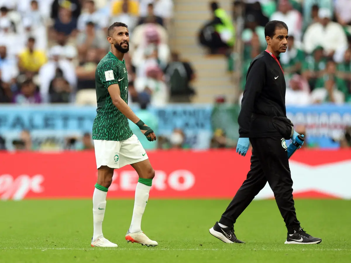 قبل مواجهة الحزم.. إصابة جديدة لنجم الهلال يجعله متغيبًا عن المباراة