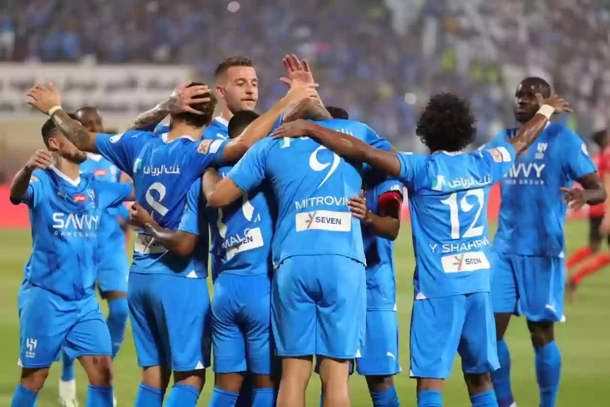 الهلال يستبعد هذان الثنائي في مباراته ضد الوحدة.. ويستعيد هذا اللاعب